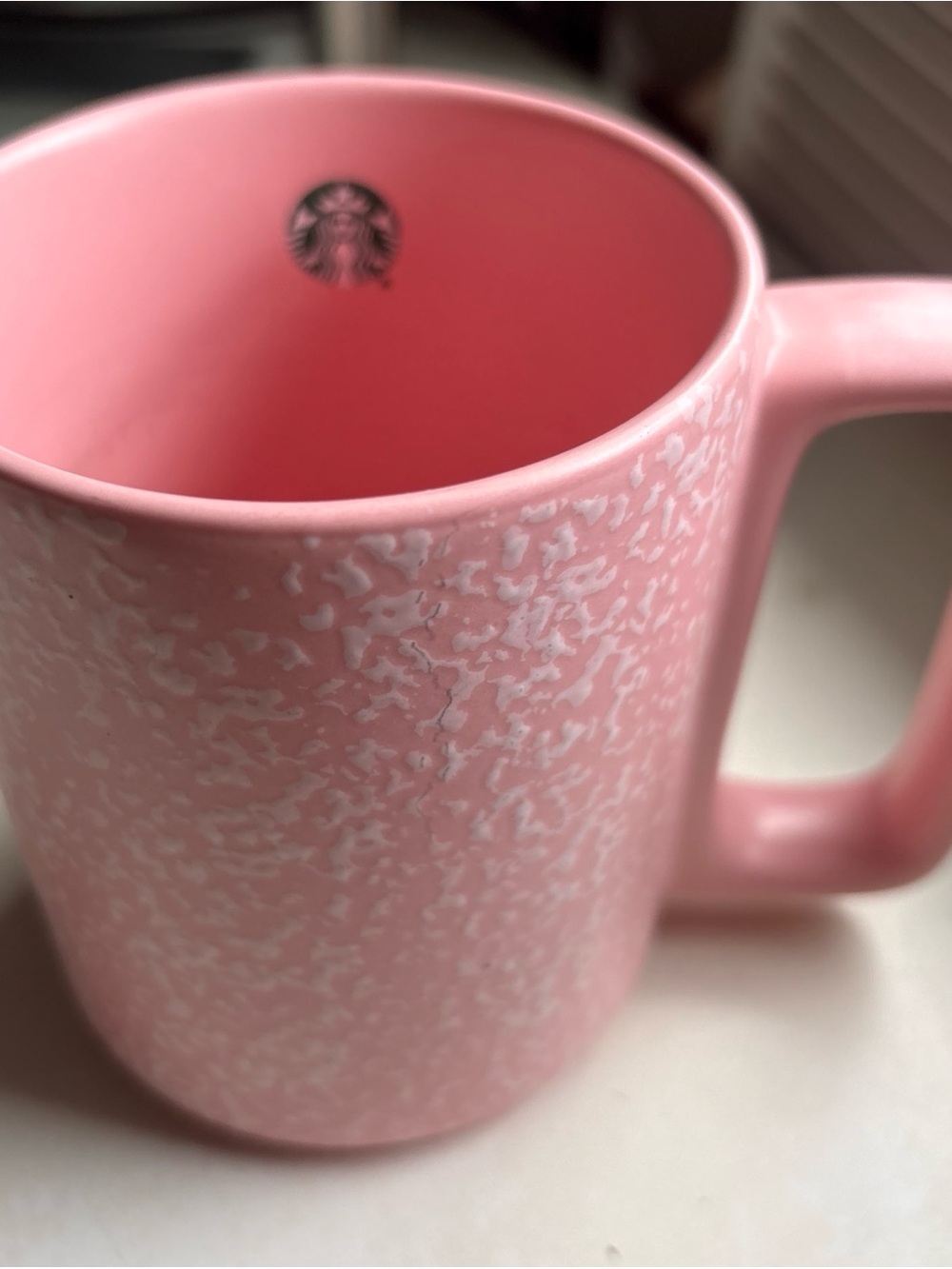 2019 - Starbucks Pink Speckle Pattern Ceramic Mug - Picture 1 of 6